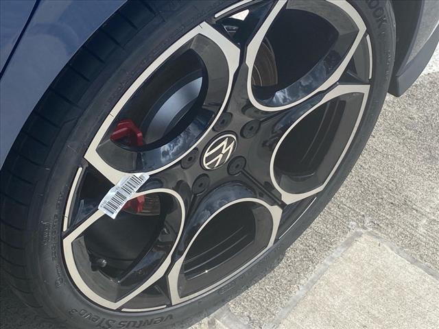 2025 Volkswagen Golf GTI 