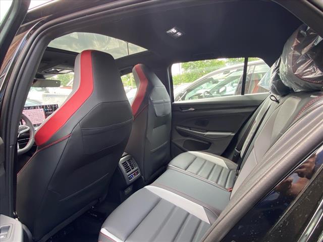 2025 Volkswagen Golf GTI Autobahn