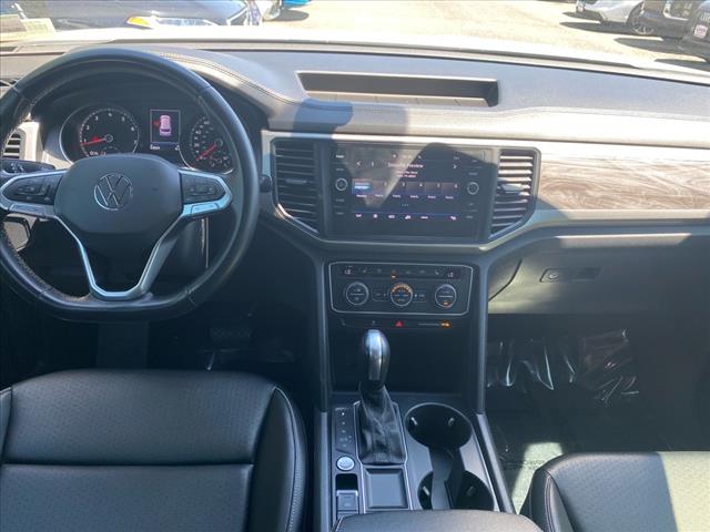 2020 Volkswagen Atlas Cross Sport 2.0T SE w/Technology