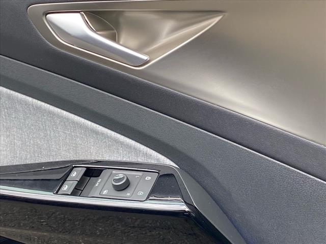2023 Volkswagen ID.4 Standard