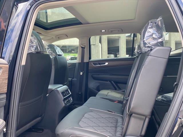 2025 Volkswagen Atlas SEL Premium R-Line 4Motion