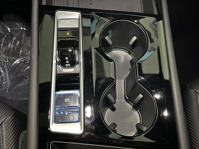 2025 Volkswagen Atlas Cross Sport SE 4Motion