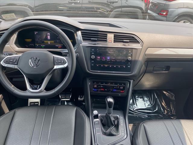 2023 Volkswagen Tiguan 2.0T SE R-Line Black