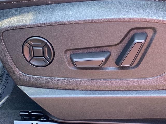 2021 Audi e-tron quattro Premium