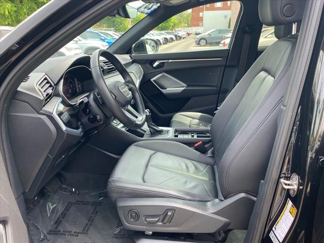 2023 Audi Q3 quattro S line Premium 45 TFSI