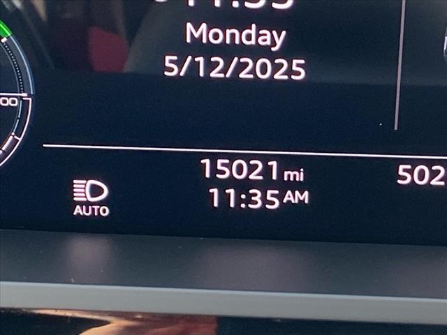 2021 Audi e-tron Premium Plus quattro