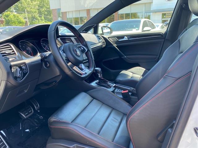 2017 Volkswagen Golf GTI SE