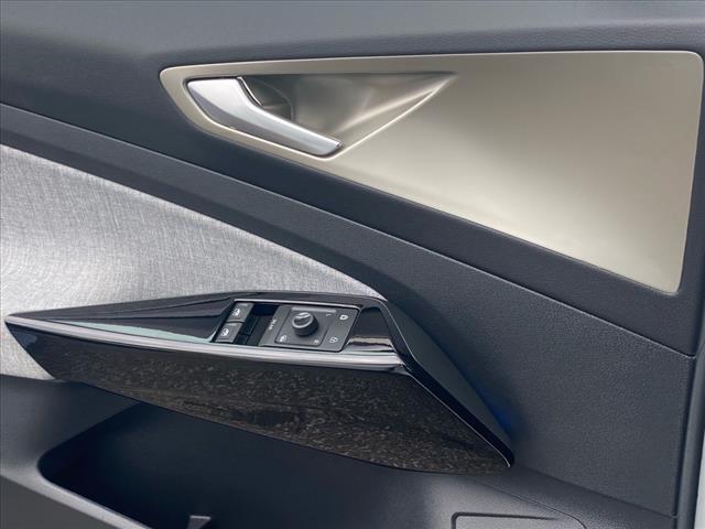2023 Volkswagen ID.4 Standard