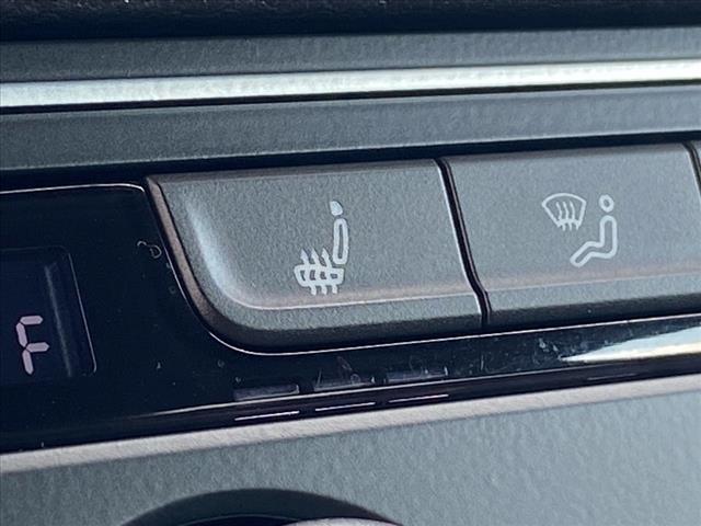 2021 Volkswagen Atlas Cross Sport 2.0T SE w/Technology