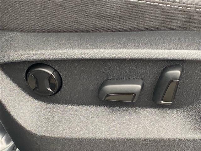 2021 Volkswagen Atlas Cross Sport 3.6L V6 SE w/Technology R-Line