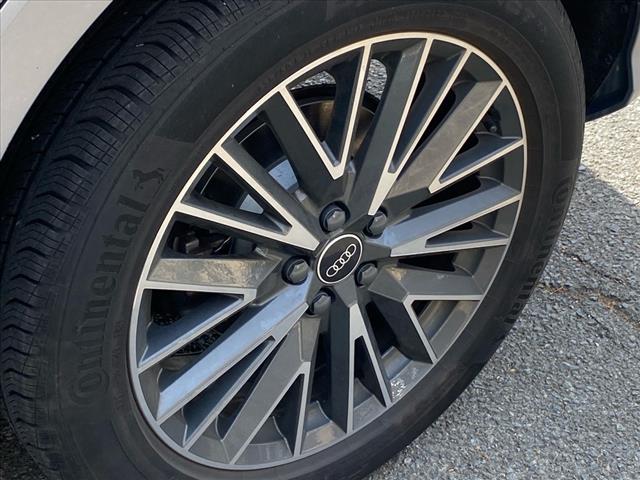 2022 Audi Q3 quattro Premium 40 TFSI