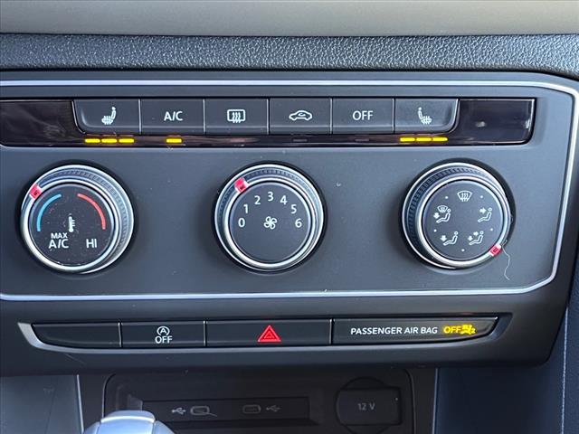2023 Volkswagen Atlas Cross Sport 2.0T SE