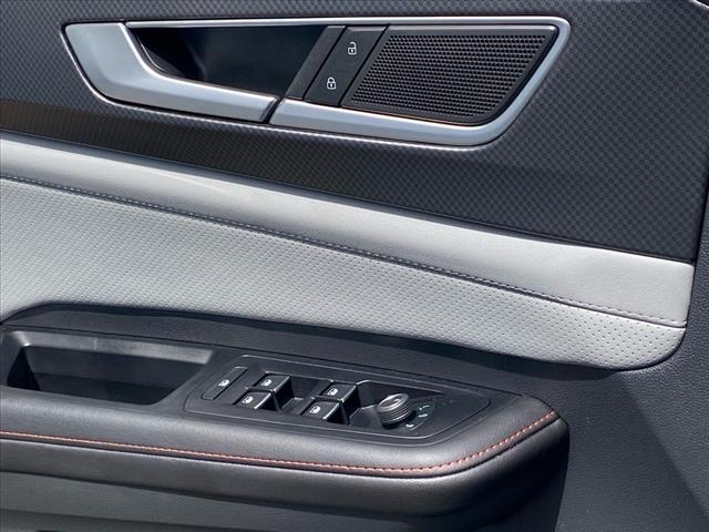 2024 Volkswagen Atlas 2.0T Peak Edition SEL