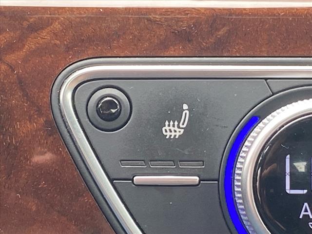 2019 Audi A4 quattro Premium Plus 45 TFSI