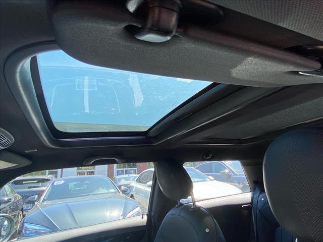 2021 MINI Hardtop 2 Door Signature