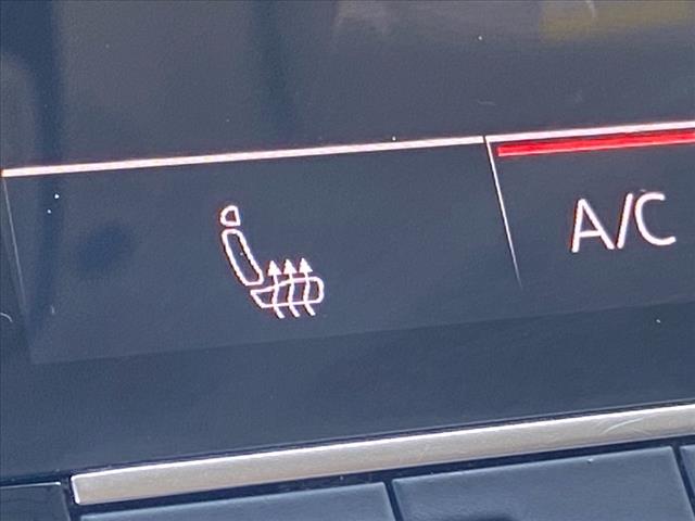 2021 Audi e-tron Premium quattro