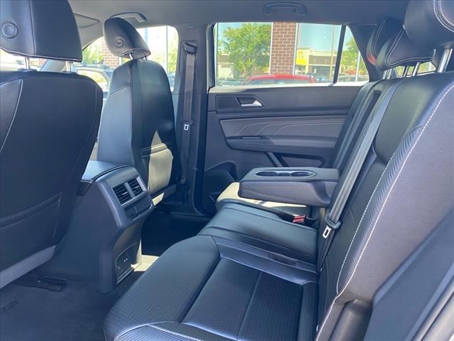 2021 Volkswagen Atlas Cross Sport SE 4Motion
