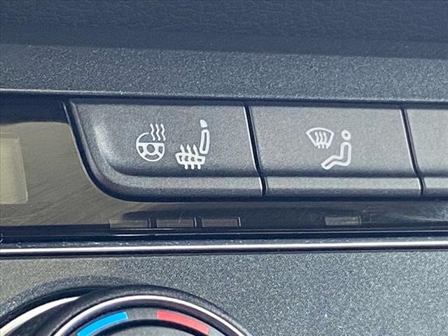 2018 Volkswagen Tiguan 2.0T SEL Premium