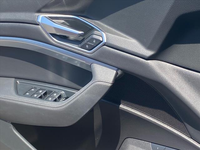 2021 Audi e-tron Premium quattro