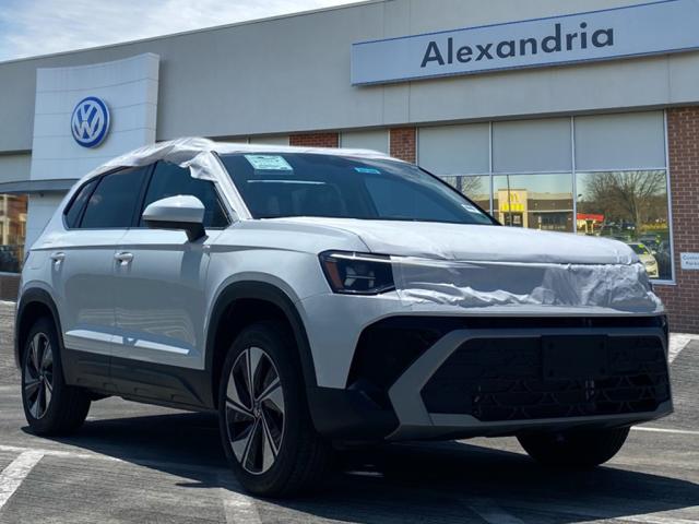 2025 Volkswagen Taos 