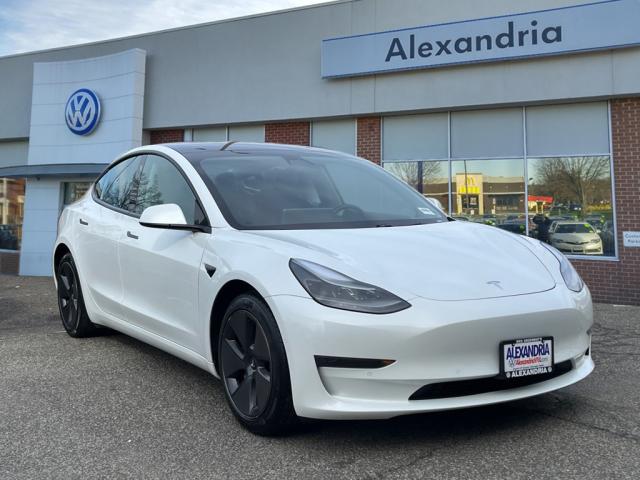 2021 Tesla Model 3 Standard Range Plus