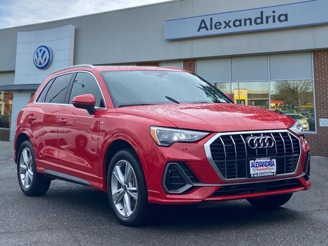 2022 Audi Q3 quattro S line Premium 45 TFSI