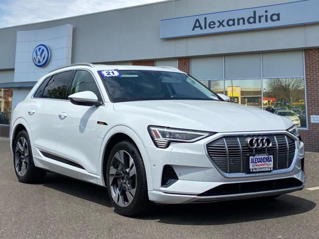 2021 Audi e-tron Premium Plus quattro