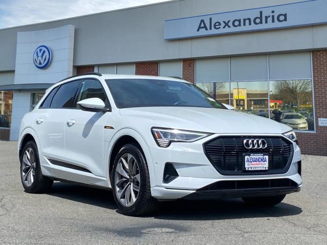 2021 Audi e-tron Premium Plus quattro