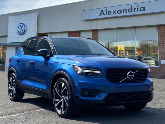 2021 Volvo XC40 T5 R-Design