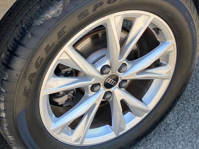 2024 Audi Q3 quattro S line Premium 45 TFSI
