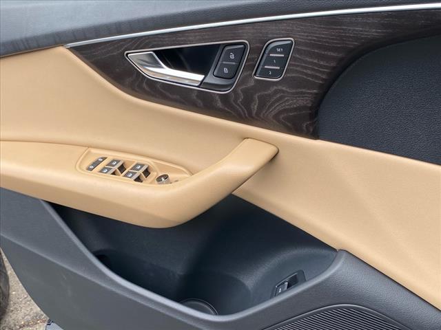 2021 Audi Q8 quattro Prestige 55 TFSI