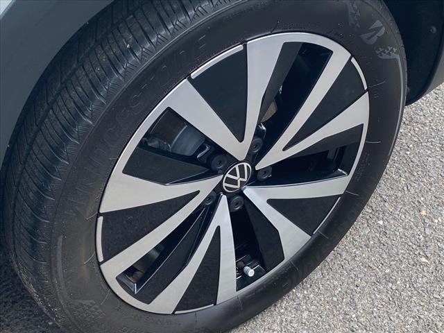 2022 Volkswagen Taos SE 4Motion