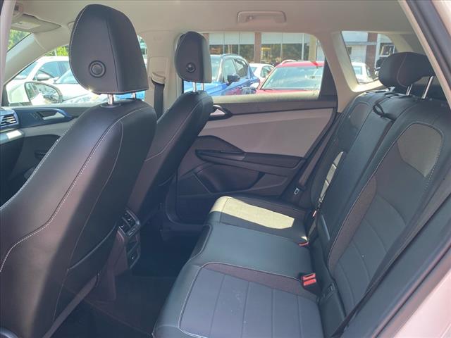 2023 Volkswagen Taos SE