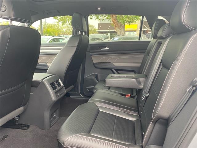 2021 Volkswagen Atlas Cross Sport 3.6L V6 SE w/Technology R-Line