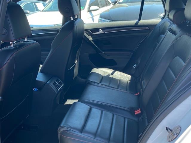 2017 Volkswagen Golf GTI SE