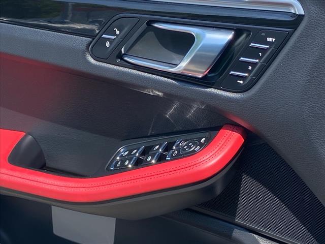 2018 Porsche Macan Turbo