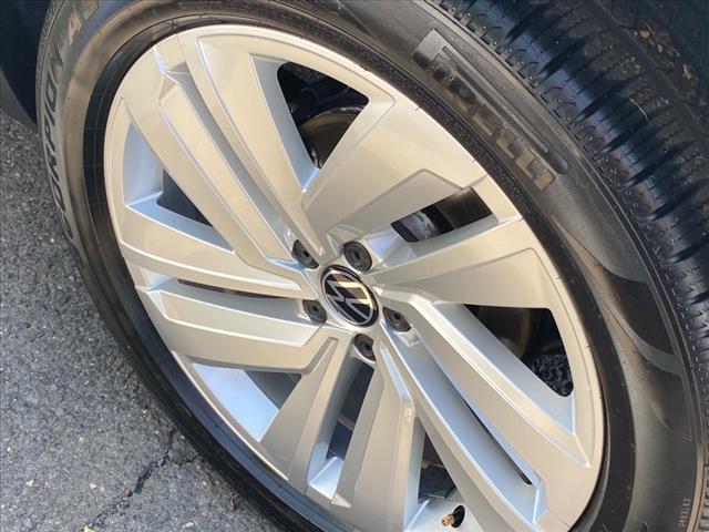 2020 Volkswagen Atlas Cross Sport 2.0T SE w/Technology