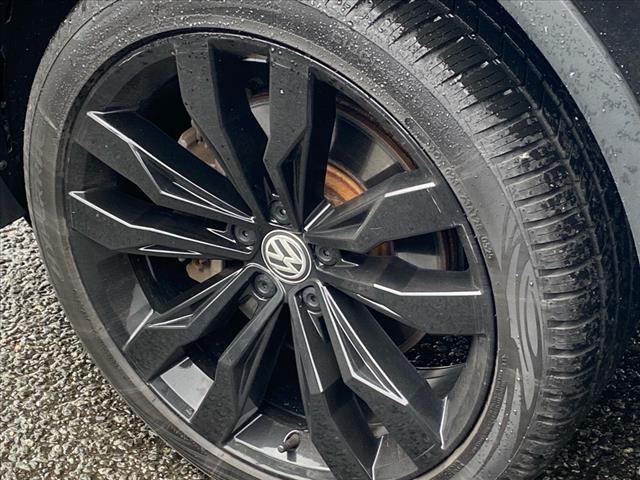 2021 Volkswagen Tiguan 2.0T SE R-Line Black