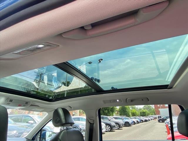 2018 Volkswagen Tiguan 2.0T SEL Premium