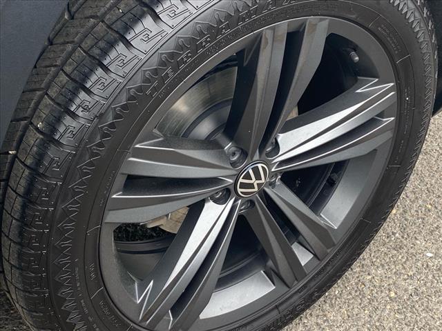 2021 Volkswagen Atlas Cross Sport 3.6L V6 SE w/Technology R-Line