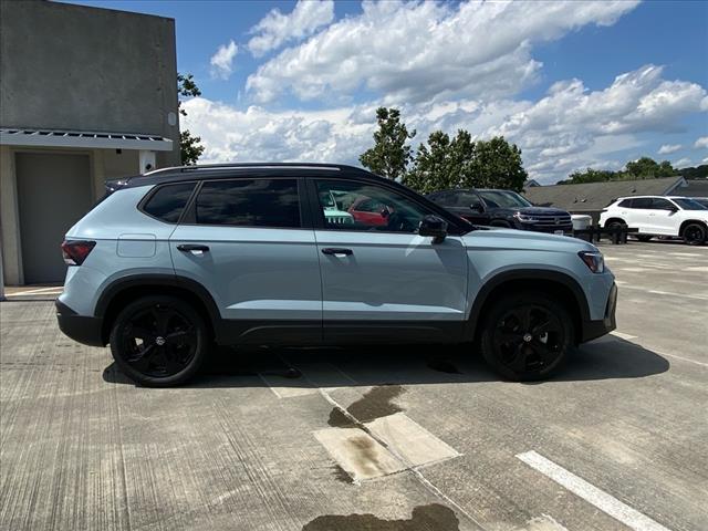 2025 Volkswagen Taos 
