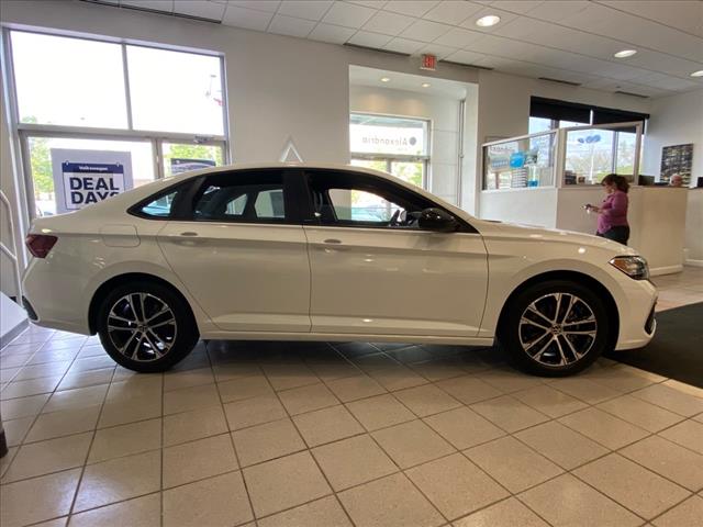 2024 Volkswagen Jetta 1.5T Sport