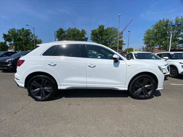 2020 Audi Q3 Premium Plus S line quattro