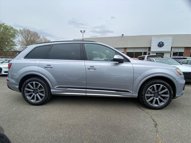 2022 Audi Q7 quattro Premium Plus 45 TFSI