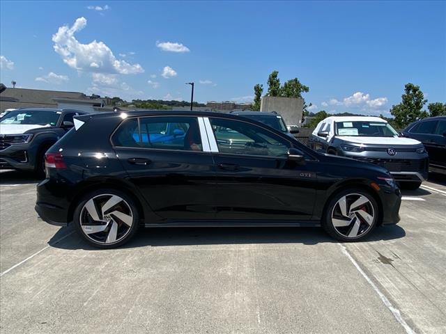 2025 Volkswagen Golf GTI 