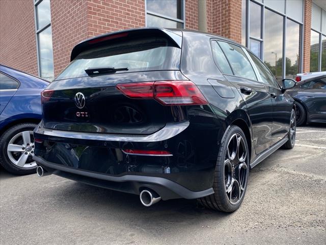 2025 Volkswagen Golf GTI Autobahn