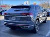 2022 Volkswagen Atlas Cross Sport 3.6L V6 SEL Premium R-Line