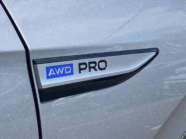 2025 Volkswagen ID.4 Pro