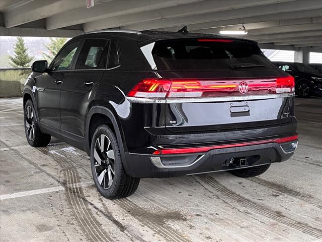 2025 Volkswagen Atlas Cross Sport SE 4Motion