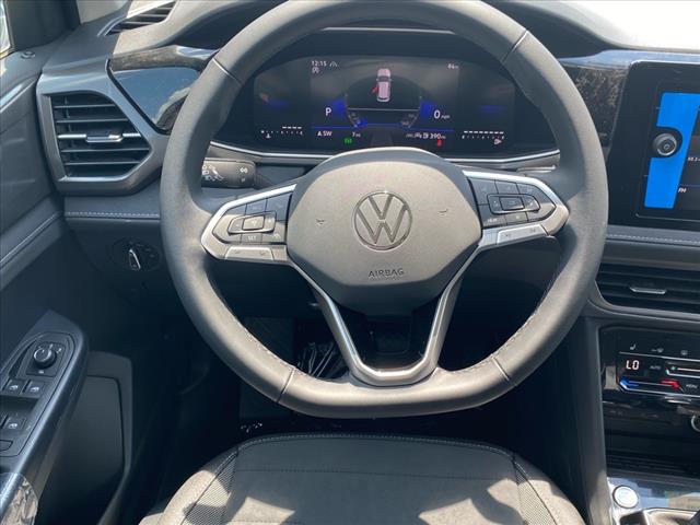 2025 Volkswagen Taos 